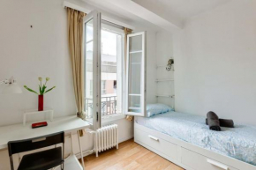 Cosy studio near Canal Saint Martin